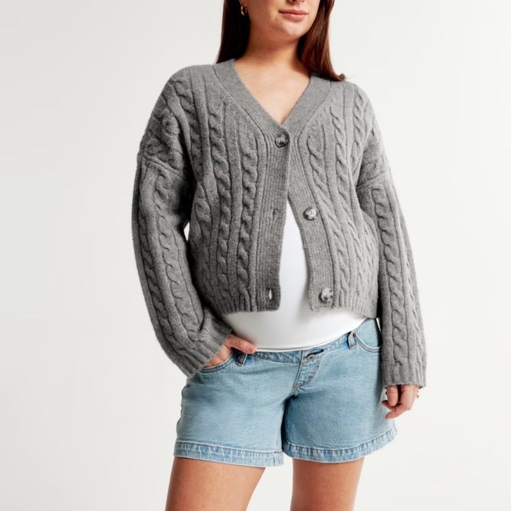 A&F maternity dad shorts